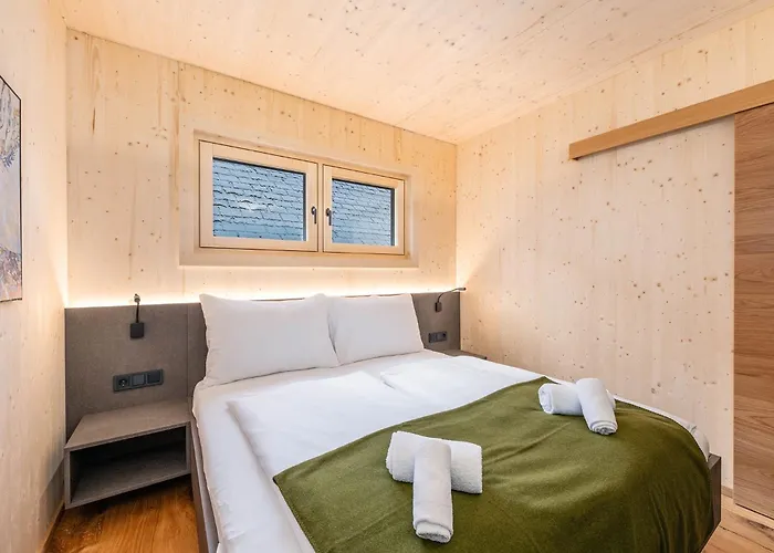 Panorama 198 - Tiny House - By Mynests Nyaraló